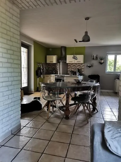 بيت للعطل Le Machaon , Gite Rural *** Avec Espace Piscine Prive Brégnier-Cordon